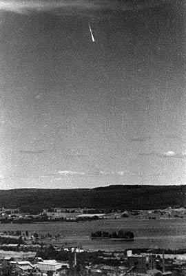 File:UFO - 1946-07-09 - Guldsmedshyttan, Sweden.jpg