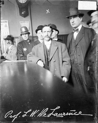 File:L W de Laurence - 1912 - police booking.jpg