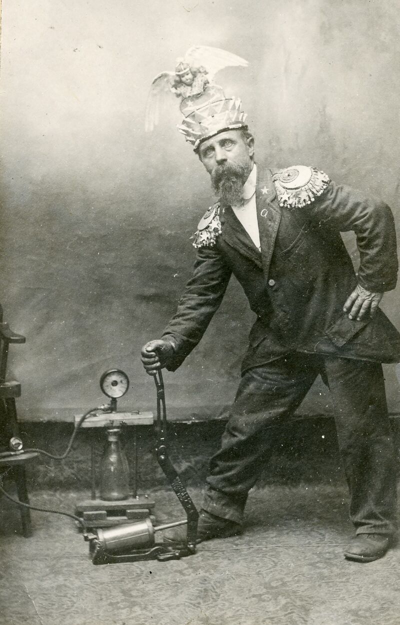 Hans august larsen kook science